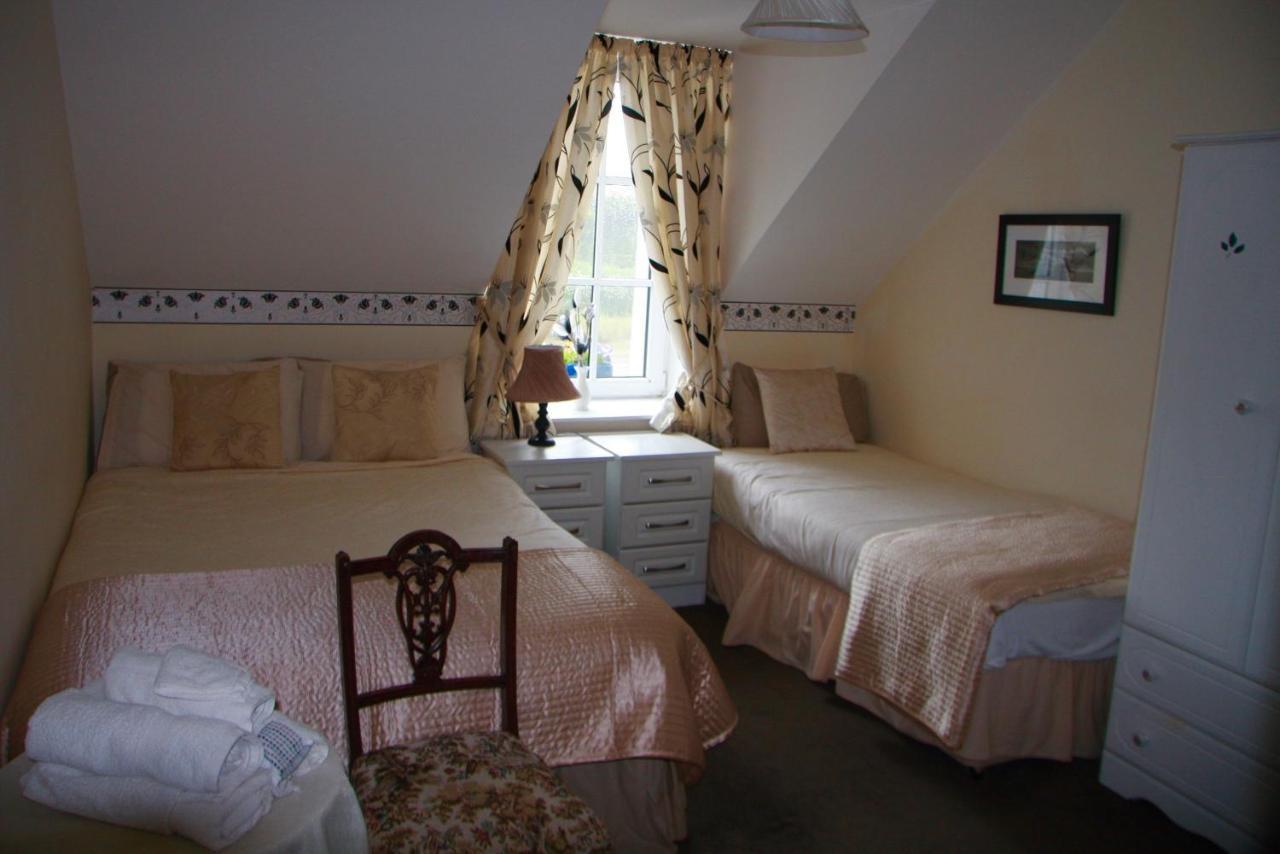 The Old School House B&B Ballinskelligs Exterior foto