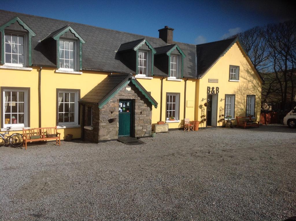 The Old School House B&B Ballinskelligs Exterior foto